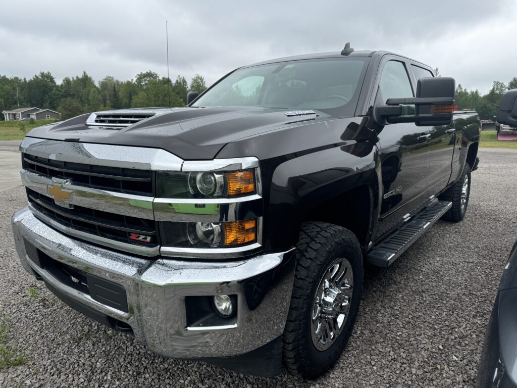 chevrolet silverado 2500hd 2018 1GC1KVEY5JF114746 image chevrolet silverado 2500hd 2018 1GC1KVEY5JF114746 image